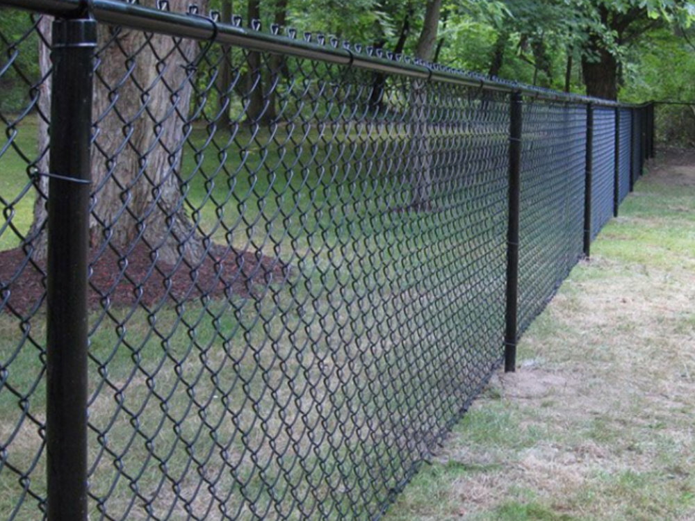 chain link fence Hooks Texas